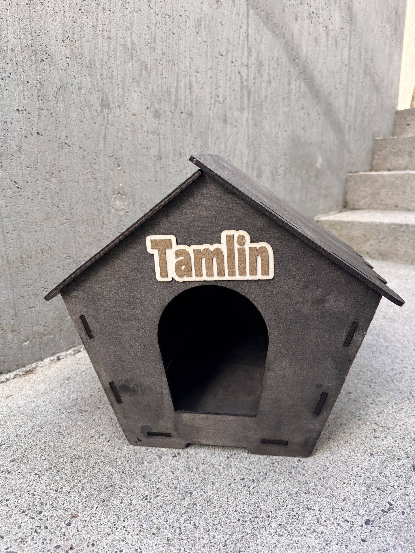 Hus til katt/liten hund