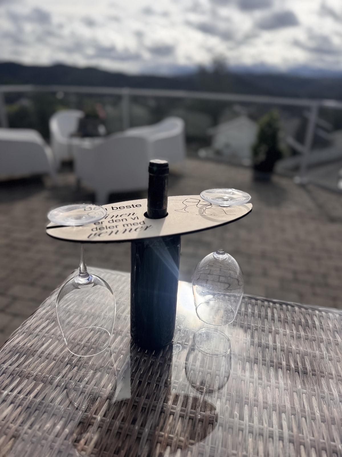 Vinglassholder til flaske