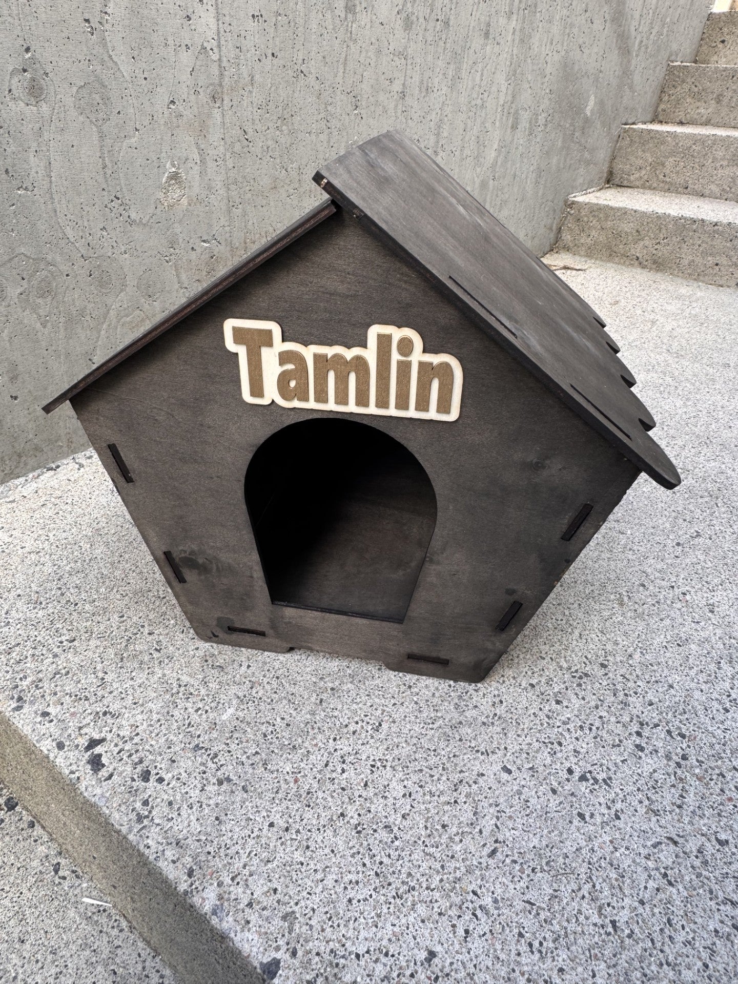 Hus til katt/liten hund