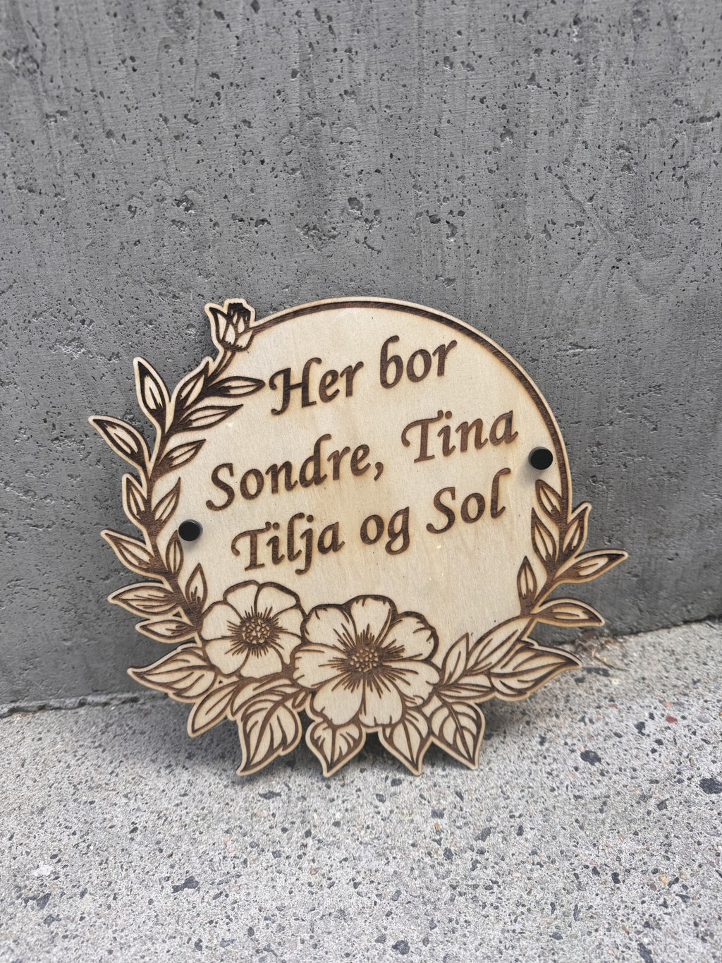 Blomst Her bor skilt